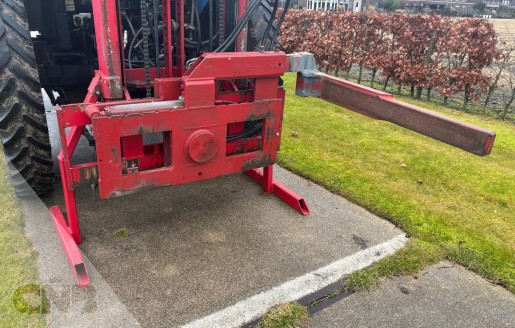 Foto van Hefmast-Wifo met kantelaar