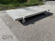 Foto van buisrail / hijsverwarming plateau